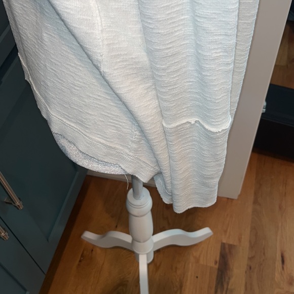 EUC We the Free Free People Split Back Turtleneck in Ivory - Picture 5 of 6